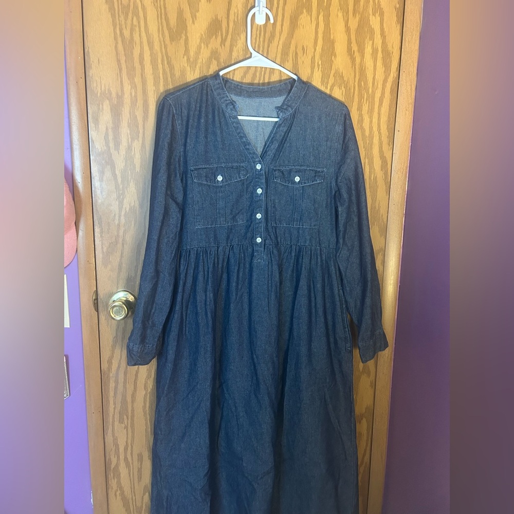 Roll-Up Sleeve Denim Dress